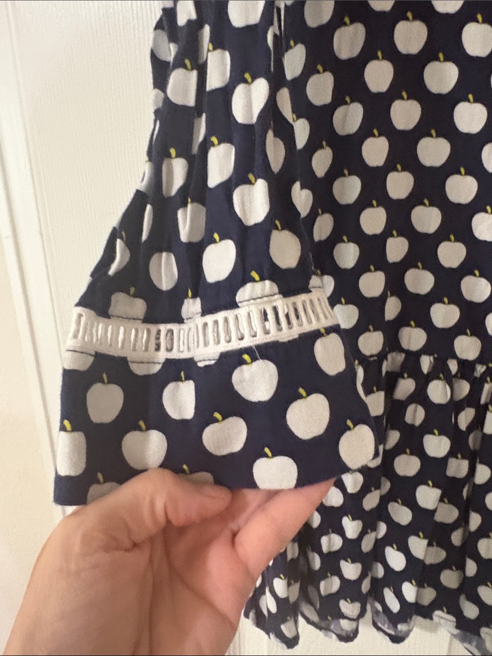 kate spade Navy and White Apple-Print Tunic Blouse Small - Picture 4 of 4